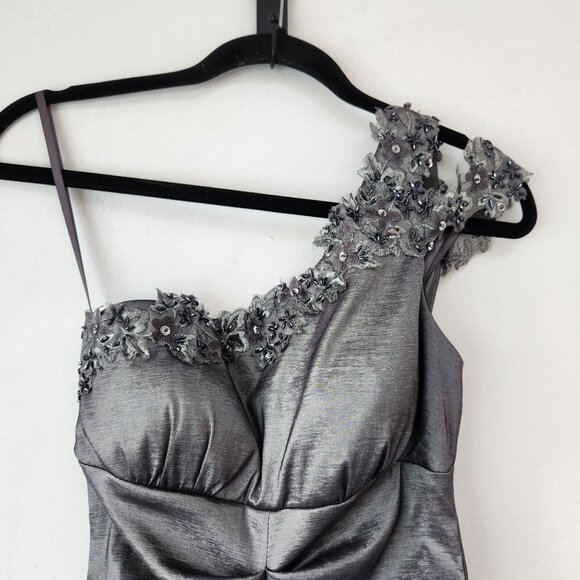 Cache Silver Prom Dress One-Shoulder Beaded Ruched Trumpet Full Length 90s Y2K 4 - Picture 4 of 8